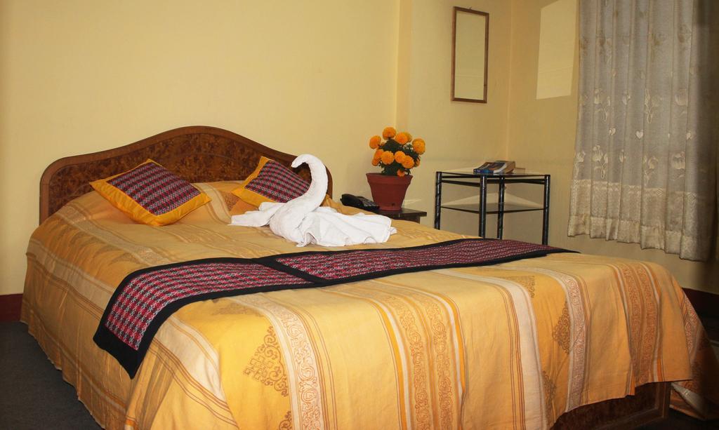 Simrika Homes Bed And Breakfast Κατμαντού Δωμάτιο φωτογραφία