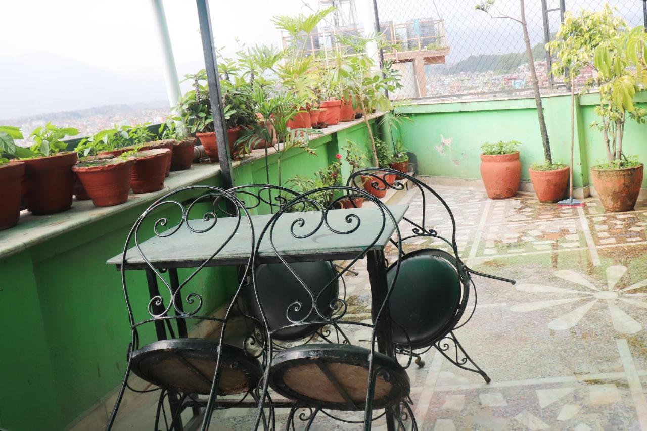 Simrika Homes Bed And Breakfast Κατμαντού Εξωτερικό φωτογραφία